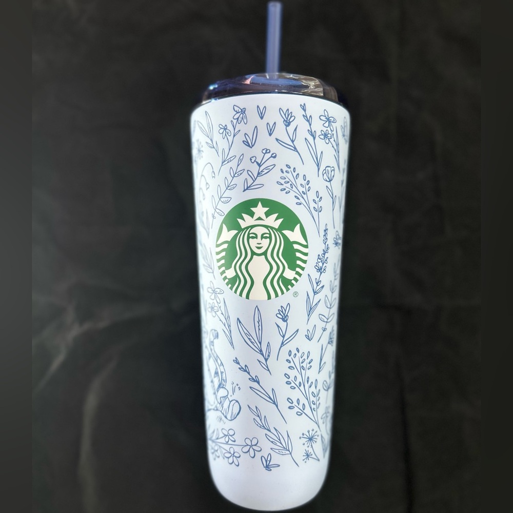 Disney Parks Winnie the Pooh Starbucks drink tumbler with straw - Picture 8 of 12